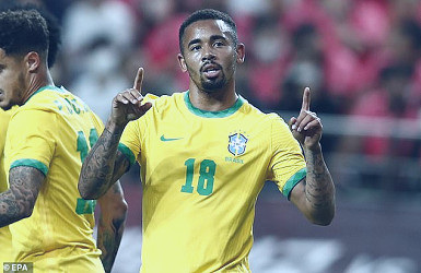 Arsenal star Gabriel Jesus admits he can improve after Brazil snub | Daily  Mail Online